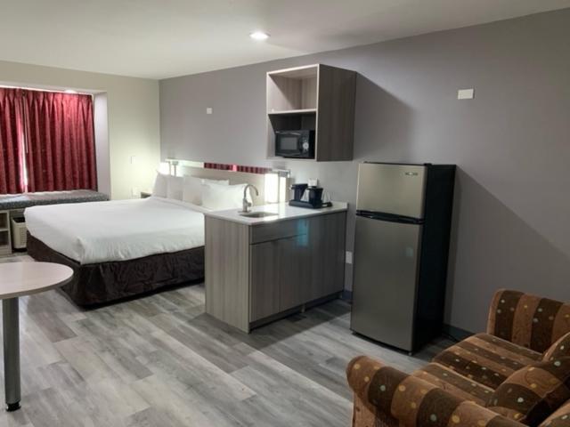 Microtel Inn And Suites Clarksville Exteriör bild